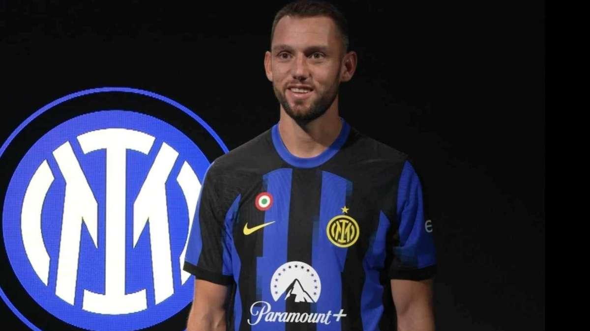 De Vrij: "Felice del rinnovo, qui mi trovo molto bene. Vogliamo rivincere lo scudetto"