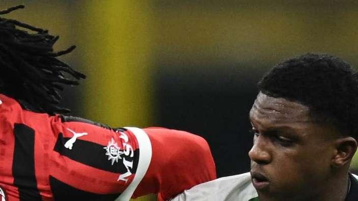 Givairo Read: "Ammiro molto Denzel Dumfries. Da lui posso prendere in particolare una cosa"