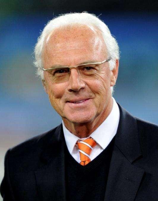 Beckenbauer: "Firmai con l'Inter un maxi-contratto, volevo giocare con Facchetti e Mazzola a San Siro"