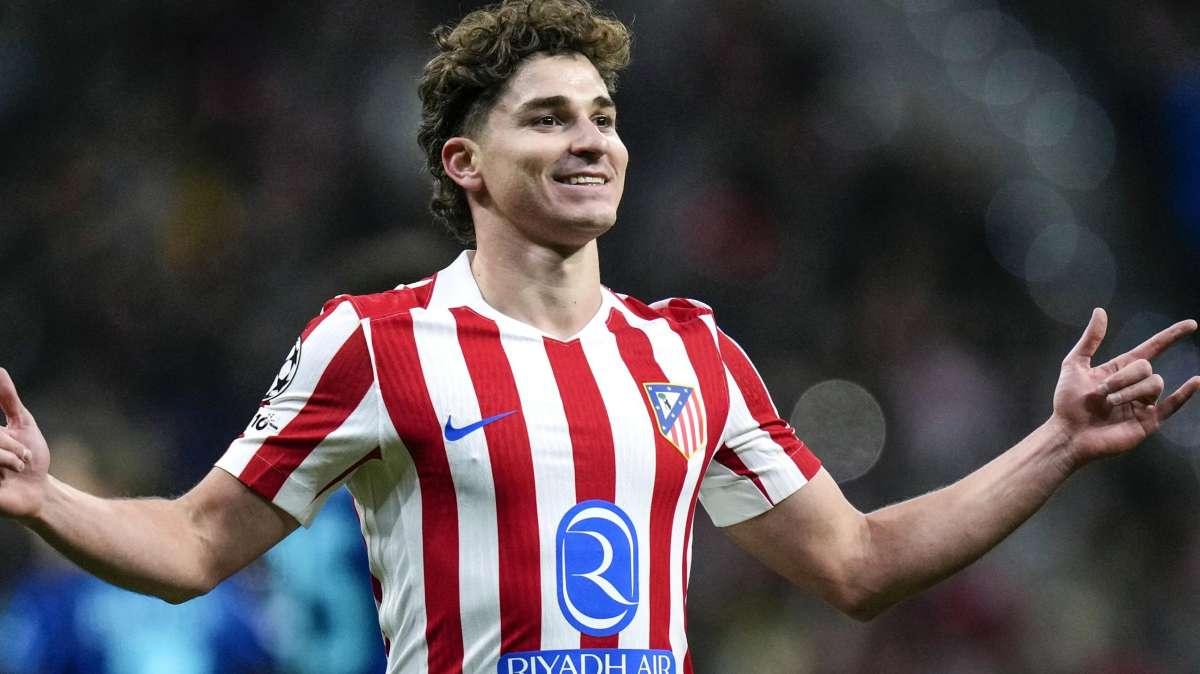 Il Real Madrid: "Offerta di 150 milioni per Julian Alvarez, no dell'Atletico"