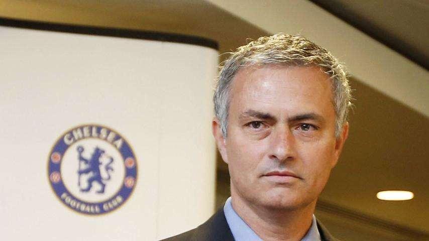 Mourinho chiude: "Mata, nessuna offerta. Resterà"