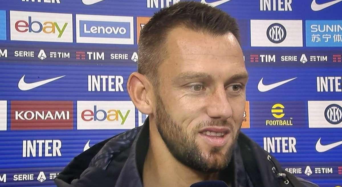 De Vrij a DAZN: "Fiorentina squadra forte, ma vogliamo tenere qui i tre punti. Futuro? Sono felice qui"