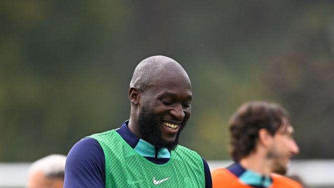 Sky - Lukaku, rientro tra i convocati ancora rimandato: niente Firenze per l'attaccante belga