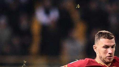 Dzeko: "Mercato troppo lungo, al primo giorno di ritiro ho detto a Fonseca che mi sentivo della Roma"