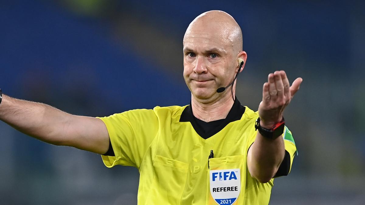 Anthony Taylor si ritira: ha arbitrato l'Inter quattro volte in carriera