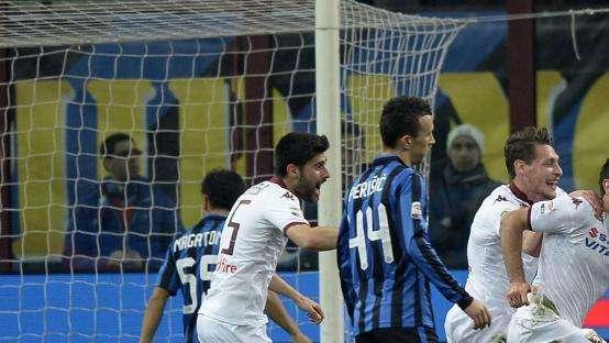 Il Gallo dà una brutta sveglia all'Inter: blitz Torino, saluti al 3° posto