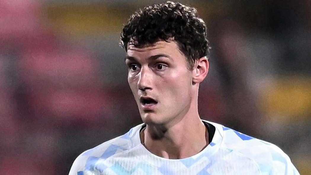 Romano: "Il NEOM spinge per Pavard, contatti avviati con Inter e giocatore. Koné, i motivi del no"