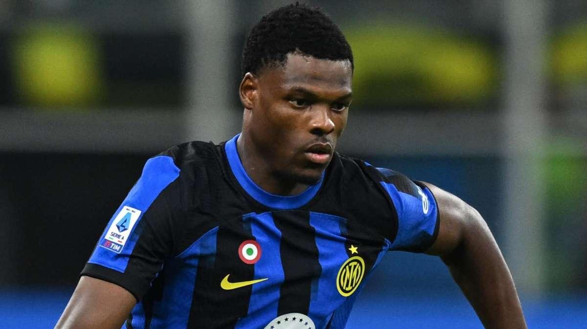 Il messaggio di Dumfries dopo la vittoria sul Genoa: "Lavoro da fare, forza Inter"