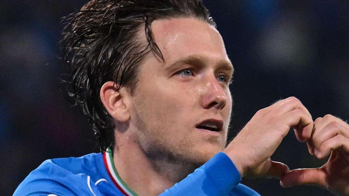 Il Napoli ospite del Cagliari, Calzona punta su Zielinski: il polacco parte dal primo minuto