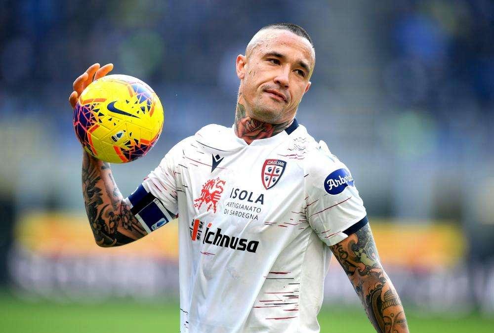 CdS - Contratti, serve un'intesa per estendere gli accordi. Nainggolan è uno dei casi
