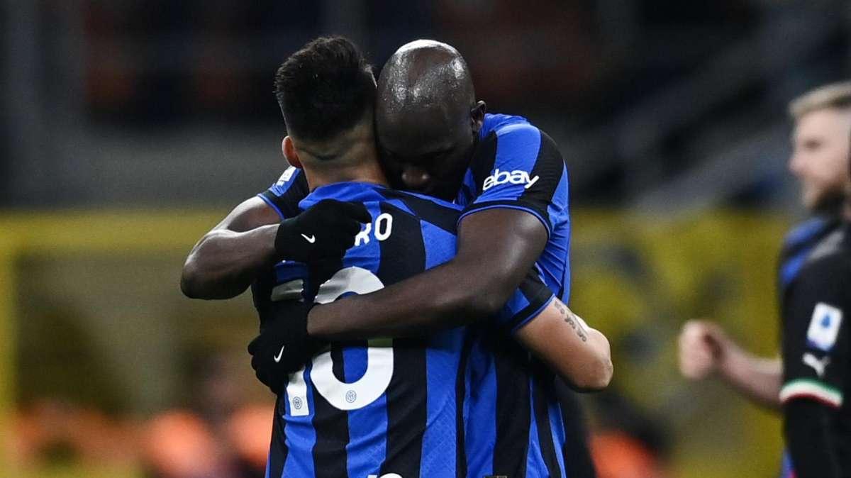 Corsera - Lukaku ora abbraccia Belotti come prima abbracciava Lautaro: basta non illudersi