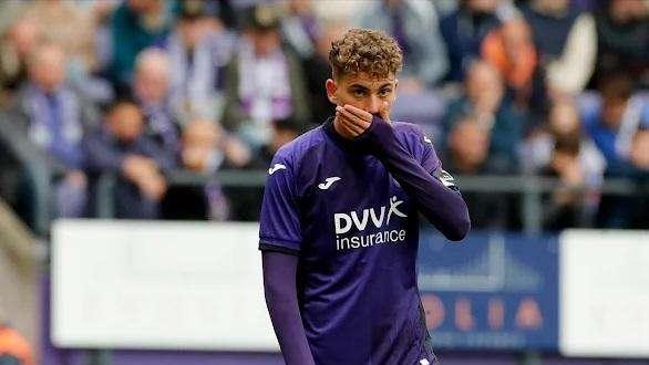 Verbeke, CEO Anderlecht: "Esposito lavora duro, ma deve essere bravo a sfruttare i minuti a sua disposizione"