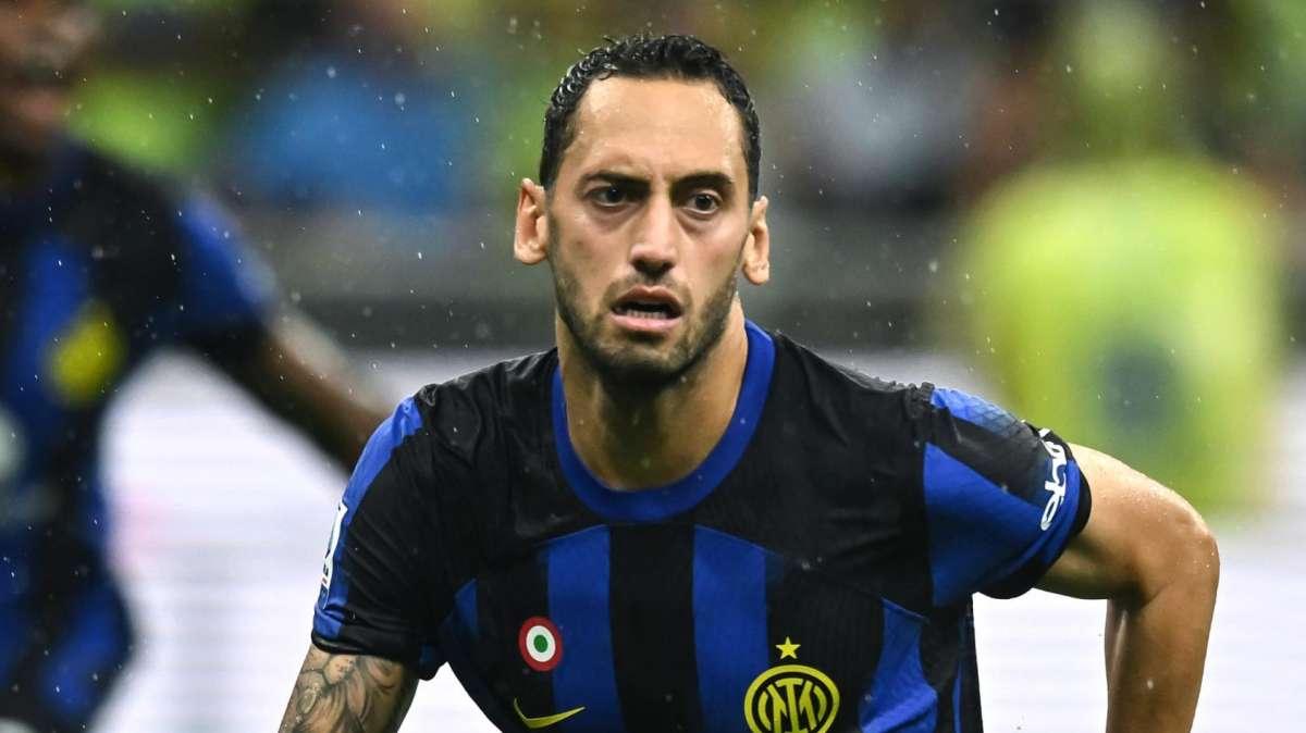 Calhanoglu: "Con Kuntz mai un problema, ma forse era ct da nazionale giovanile"