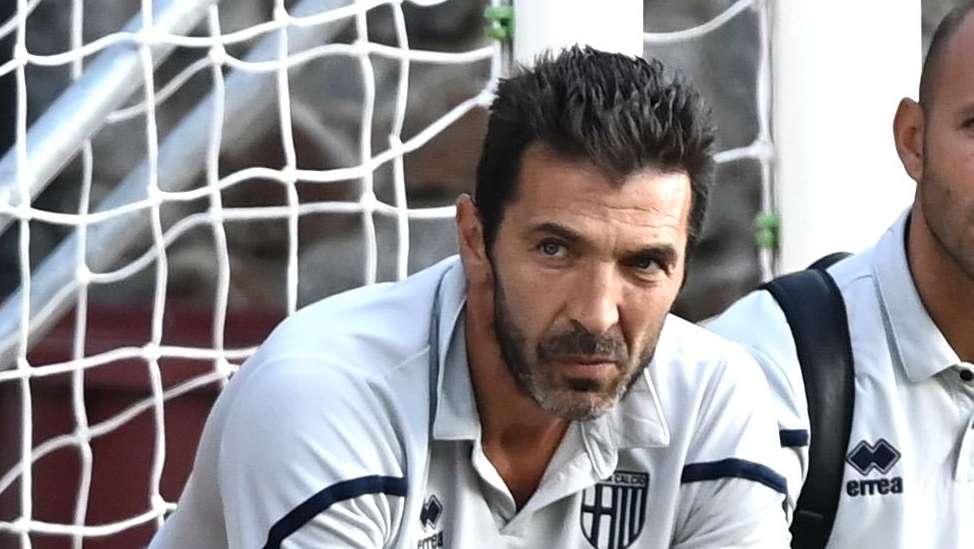 Buffon: "La maglia di Superman quando ero a Parma? Parai un rigore a Ronaldo, a fine partita..."