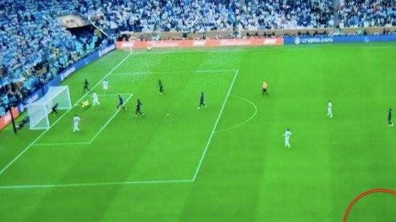 L'Equipe polemizza: "Riserve dell'Argentina in campo, da annullare il 3-2 di Messi"