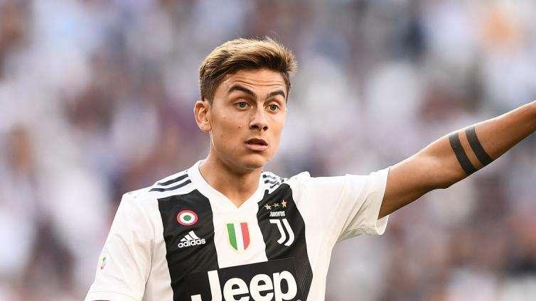 Gesto Mourinho, Dybala spiega: "Gli ho solo detto che non c'era bisogno"