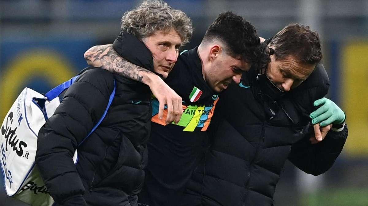 Bastoni, risentimento muscolare al soleo: le sue condizioni verranno rivalutate giorno dopo giorno