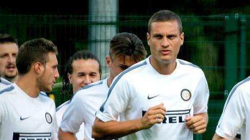VIDEO - Vidic pizzica: "In Premier giocatori più onesti"
