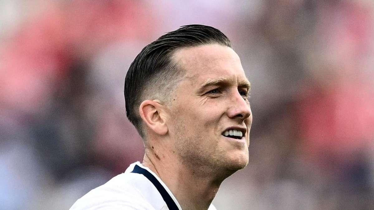 Zielinski capitano della Polonia, Czachowski: "Sostituire Lewandowski non è impossibile"
