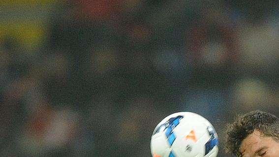 Silvestre: "Vestire la maglia del Milan a San Siro..."