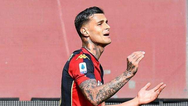 Scamacca: "Cosa vorrei dei top attaccanti europei? Di Lukaku la velocità"