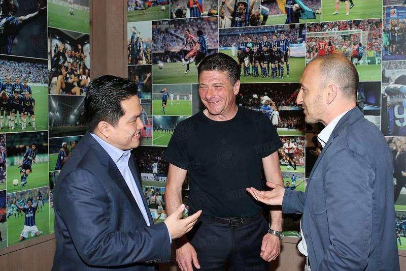 FOTO - Sorrisi ad Appiano fra Thohir, WM e Ausilio