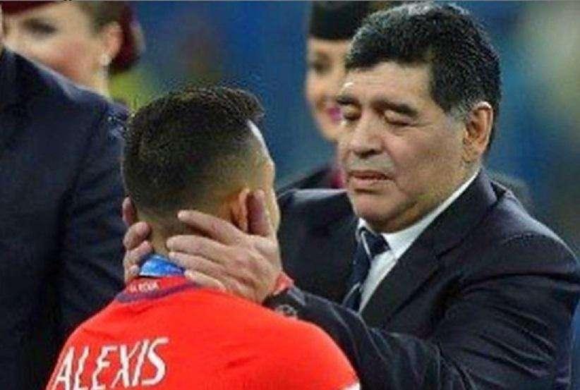 Sanchez saluta Maradona: "Resterai sempre La mano de Dios"