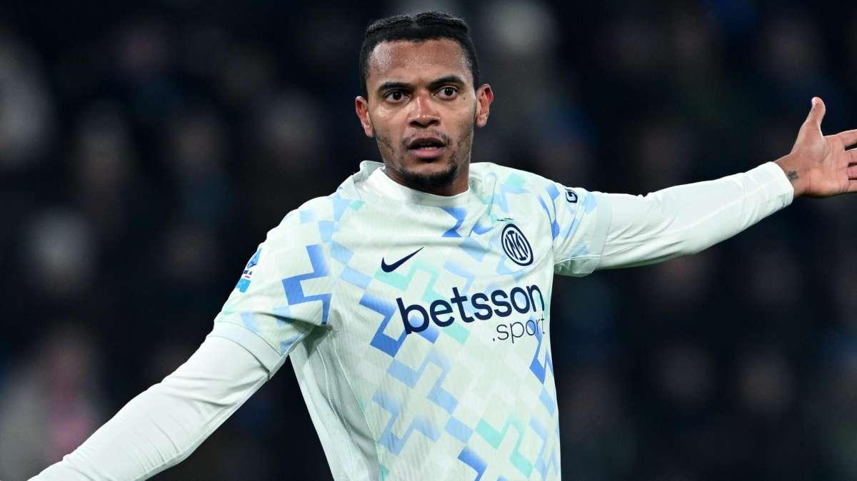 GdS - L'Inter si tiene Akanji: lo svizzero sarà riscattato in estate. Anche senza scudetto