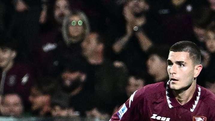 Sky - Olympiakos, ecco Pirola: esce dal casting, all'Inter una percentuale sulla rivendita