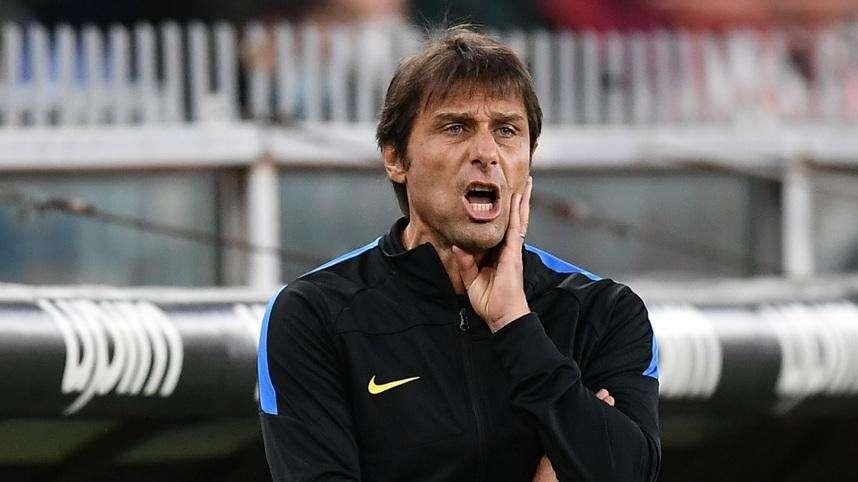 Lukaku e Sanchez out, torna attuale il problema della quarta punta: la posizione di Conte, tra campo e mercato 
