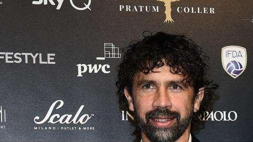 CdS - Taglio agli stipendi? I calciatori pensano a un'alternativa: rinnovare e spalmare