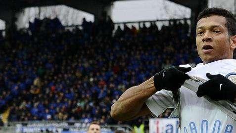 Il gruppo sorride. Guarin: "Prossima battaglia, Cagliari"