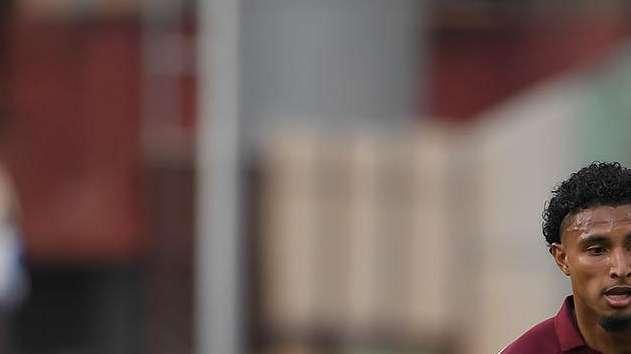 Repubblica - A centrocampo spunta Ederson, c'è anche la Roma. Stretta per Dybala, possibile incontro giovedì