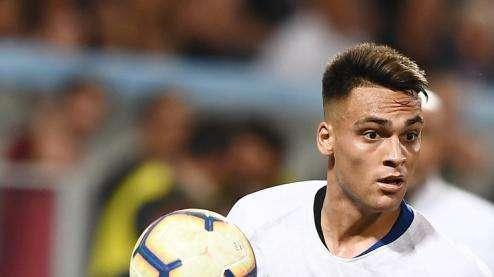 Sassuolo-Inter - Dalbert smarrito, Brozovic vintage. Lautaro evapora