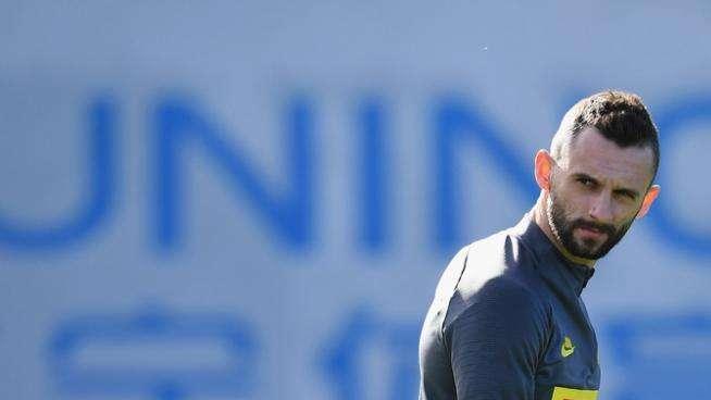 Sky - Verso Parma-Inter, scendono le quotazioni di Brozovic: il croato ha lavorato a parte 