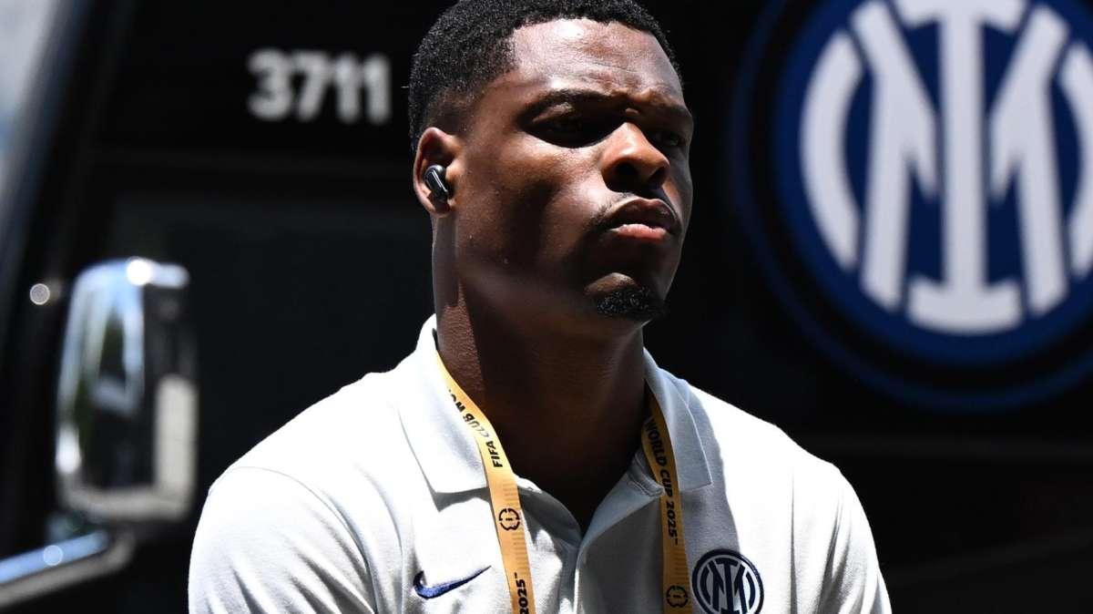 GdS - Dumfries, la clausola, Mendes e il Barça: la situazione. Rispunta Ndoye