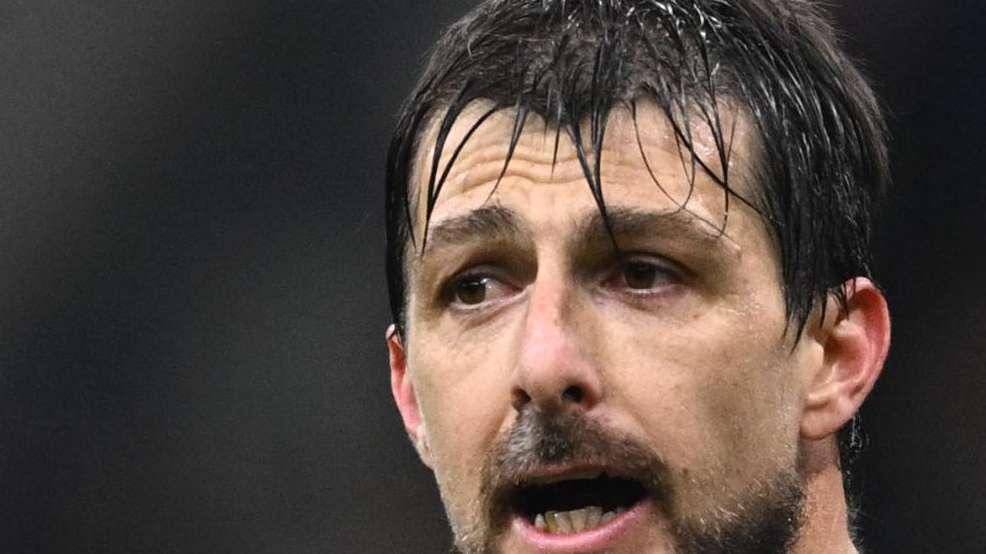 TS - Acerbi, lo sceriffo è tornato: Inzaghi è pronto a schierarlo con Juve e Napoli. E a fine anno...