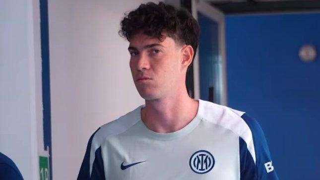 Bastoni migliora: tra domani e dopodomani il rientro in gruppo, si candida per Firenze. Lautaro a parte