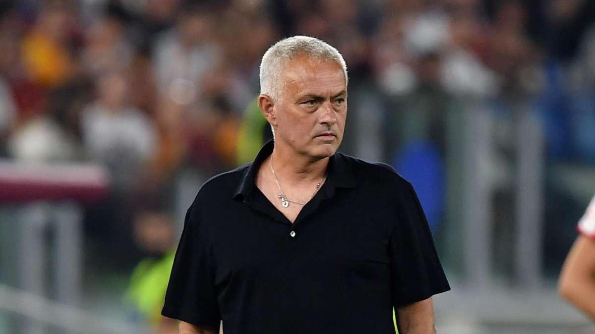 Roma, Mourinho: "Abbiamo più potenziale dell'anno scorso, ma le altre sono migliorate"