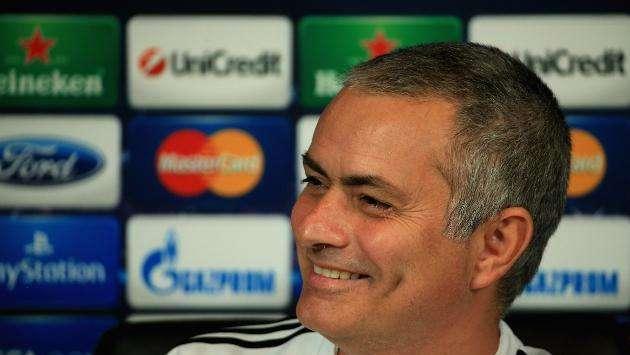 Mou ride: "In finale di Champions contro Van Gaal..."