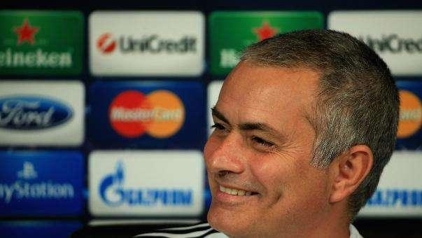 Mou replica a Suarez: "Un libro di str... Il mio sarà così"