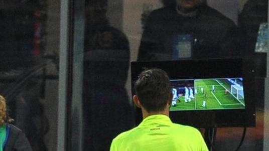 VAR, Lega soddisfatta: "Risultato oltre le aspettative". Percentuale errori arbitrali scende a 0.89%