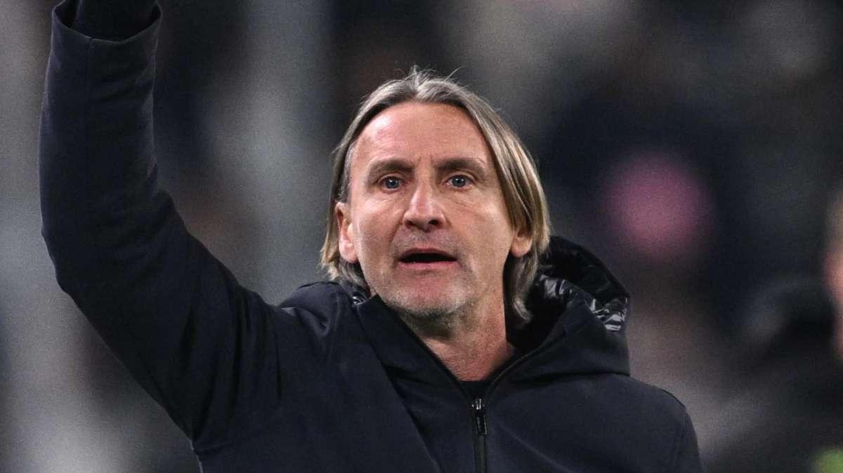 Cagliari ko a Venezia, sabato c'è l'Inter. Nicola: "Troppo facile deprimersi, no agli isterismi"
