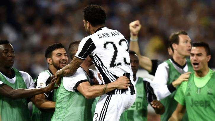 Juventus, primo titolo: vinta la Tim Cup. Lazio ko 2-0