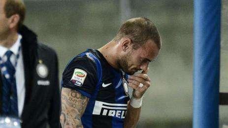 Sospetto stiramento Sneijder: Strama annuisce