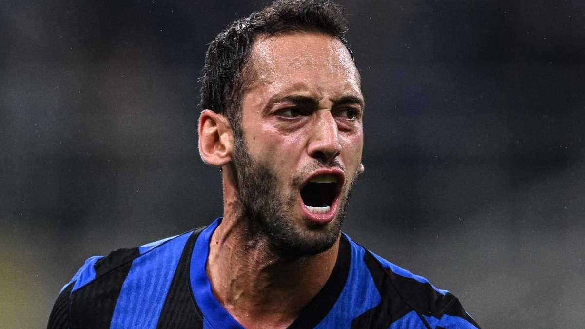 GdS - Inter-Venezia, Calhanoglu insidia Zielinski in mezzo. Acerbi dalla panchina