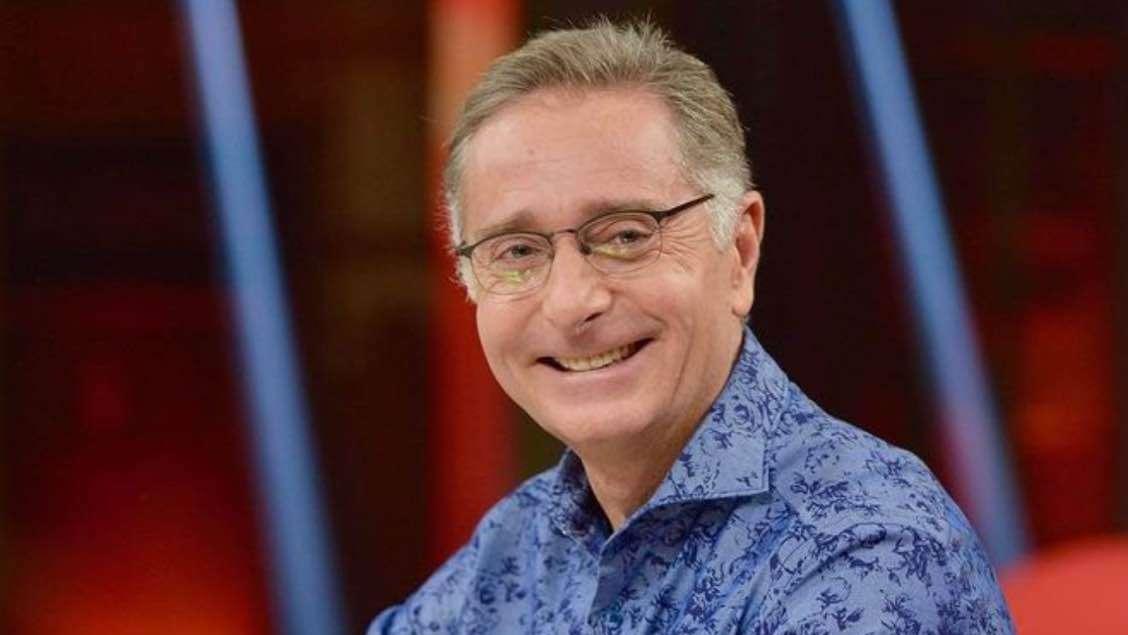 Bonolis punge la Juve: "Un'inca**atura ogni tanto non fa male. C'è chi porta cicatrici da decenni"