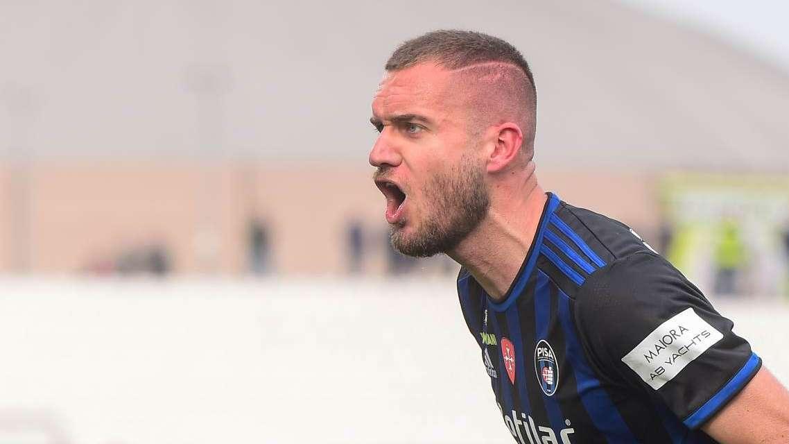 Il Genoa ci prova per Puscas: sull'ex Inter anche Samp e Cagliari