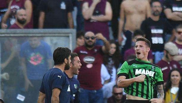 Sassuolo, Pinamonti: "Oggi ho battuto il rigore più difficile della mia carriera"