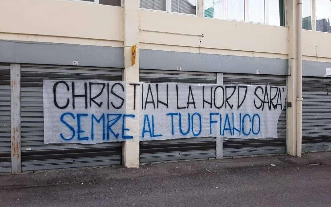 Eriksen, lo striscione della Curva: "La Nord sarà sempre al tuo fianco" 